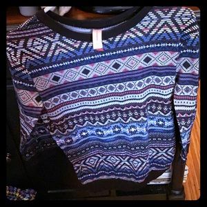 Quarter Sleeved Light Sweater/Shirt for Winter